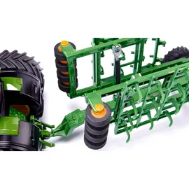 Siku 2069 - Amazone Centaur grün 1:32
