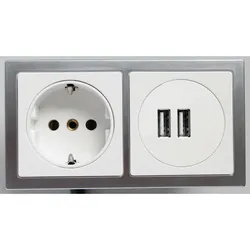 Kombination Schutzkontakt Steckdose und USB Lader 2,1 A