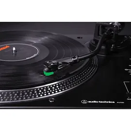 Audio-Technica AT-LP120xUSBBK Plattenspieler, Schwarz