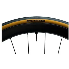 ENVE ses road 28" | 700 x 29C tubeless | Skinwall