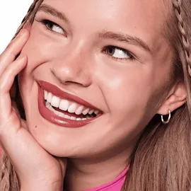 Essence satin GLOW cremiger Lippenstift mit Satin-Finish Farbton 05 Chai There! 3.5 g