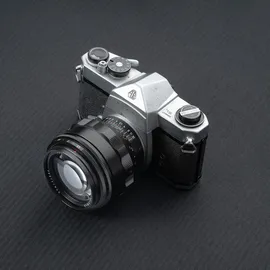 TTARTISAN 75mm F1.5 für M42