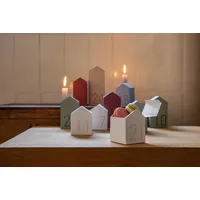 REMEMBER Adventskalender Dorf - 24 Häuser in 5 Farben und Größen - Hübsche Adventsdeko