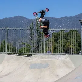 RAZOR A5 Lux silber/rot