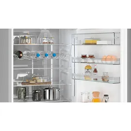 Siemens iQ500 KG49NAIBT Kühl-Gefrierkombination (440 l, 2030 mm hoch, Edelstahl)