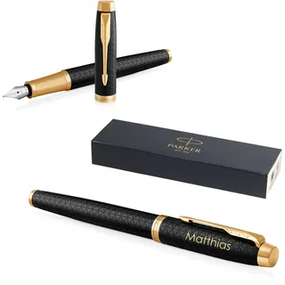 PARKER IM Premium Füllfederhalter mit Gravur | Premium Stift | Geschenkbox | blaue Tinte | personalisiertes Geschenk | Namen | graviert | Füller | Geburtstag (Black/Gold G.C.)