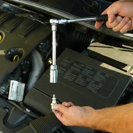 Carpoint 0678002 Zündkerzenknarre 16 mm, Silber