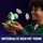 Spin Master Hatchin' Yoshi Interaktive Spielfigur im Ei mit Sound- und Bewegungseffekten