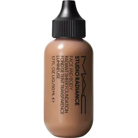 MAC Studio Radiance Face and Body Radiant Sheer Foundation W4 50 ml
