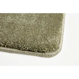 Astra "Barletta 240", grün, B:133cm H:20mm L:190cm, Kunstfaser, Teppiche, Teppich, Langflor, Shaggy, uni, weich, Wohnzimmer,Schlafzimmer