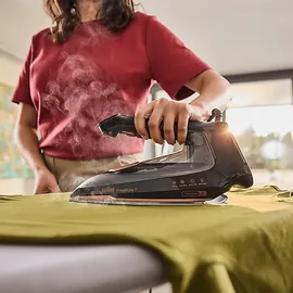 Braun Dampfbügeleisen FI 7276 Braun/Schwarz