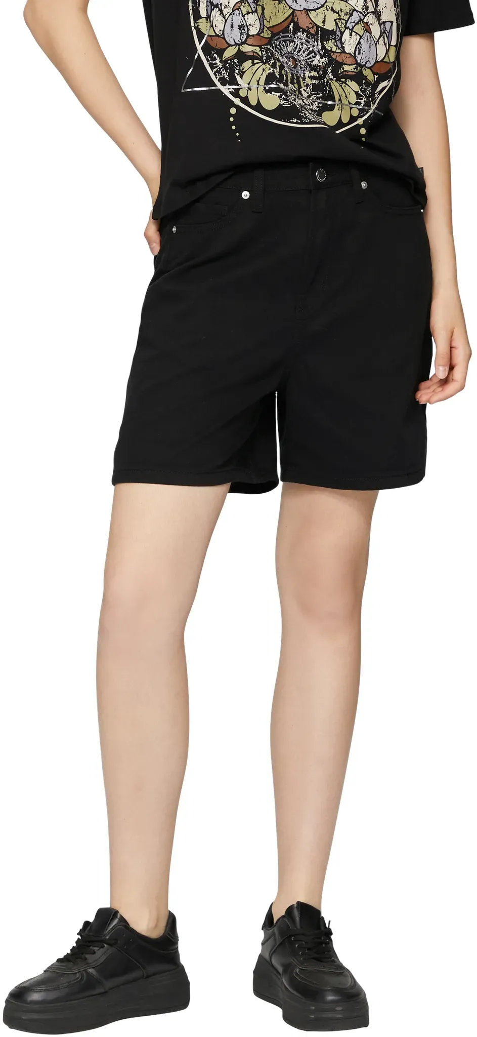 QS Jeansshorts, mit Taschen QS black 34