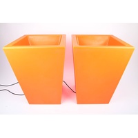 point-garden 2x beleuchteter Blumentopf aus Kunststoff, Pflanzkübel orange
