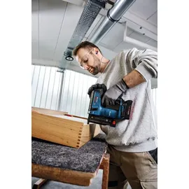 Bosch GNH 18V-35 Akku-Holznagler in L-BOXX