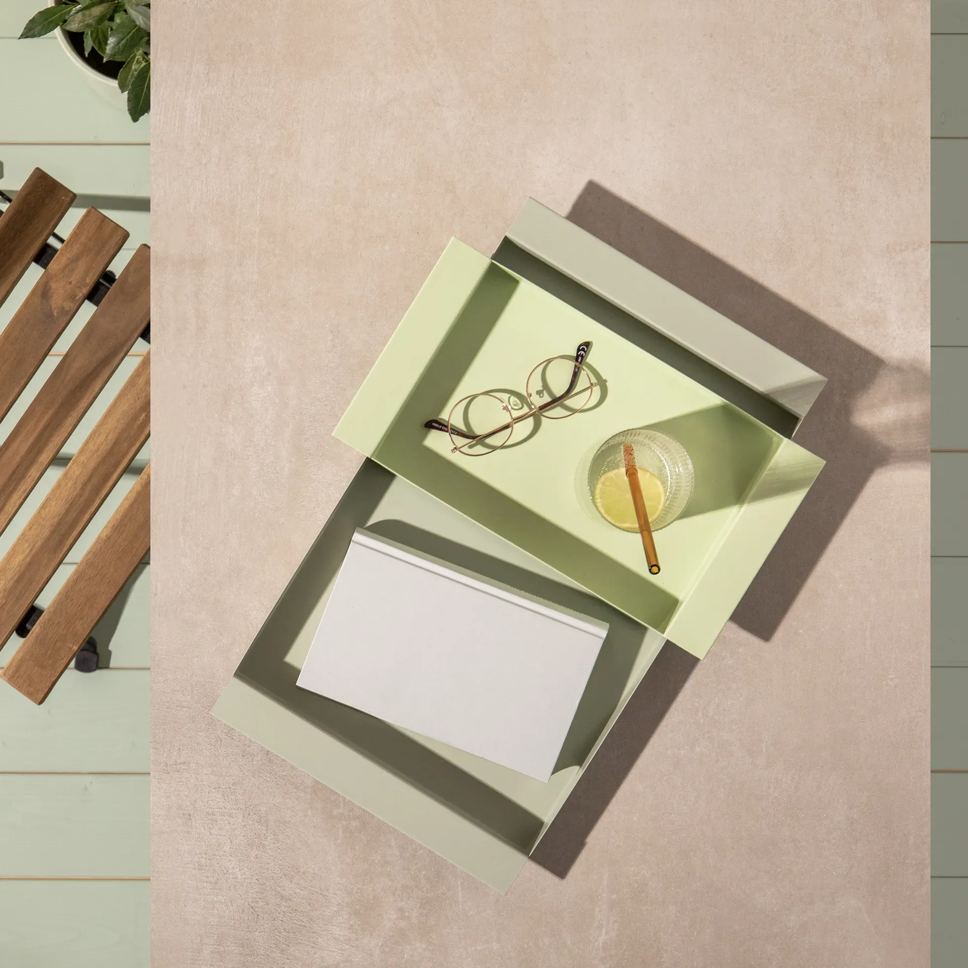 REMEMBER Tablett "Nana" lime - Serviertablett aus hochwertigem Melamin