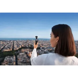 DJI Osmo Pocket 4 Creator Combo