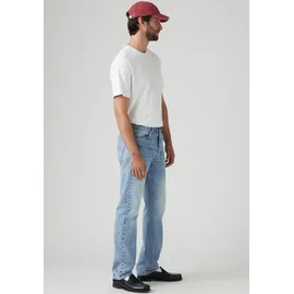 Levi's Levi's® 501 Jeans in hellblau mit Markenlabel Levi's® low on sleep ltwt