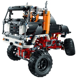 LEGO Technic 4x4 Offroader (9398)