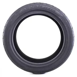 Yokohama Advan Fleva V701 255/45 R18 99W
