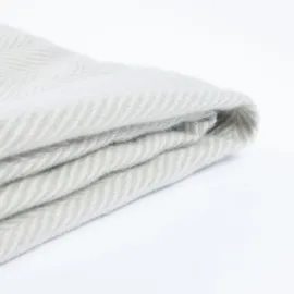 Home Deluxe Mila Kuscheldecke 140 x 200 cm Grau