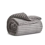 KARACA Ruby Stripe Bettüberwurf 150 x 200 cm Grau/Pink