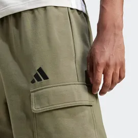 adidas Essentials Feel Cozy French Terry Cargoshorts Herren Shorts, grün - S