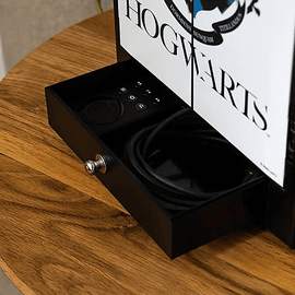 Rubber Road NUMSKULL Gaming Locker Ständer Harry Potter Hogwarts, Gaming-Zubehör, Mehrfarbig