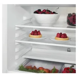 Whirlpool WBUF011 Einbaukühlschrank (126 l, 820 mm hoch)