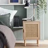 sweeek Nachttisch in Holzoptik mit Rohrgeflecht - Camargue - 40x30x58cm - 2 Ebenen - 1 Tür - gerade Füße