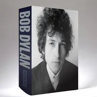 Thames & Hudson Bob Dylan: Mixing up the Medicine,
