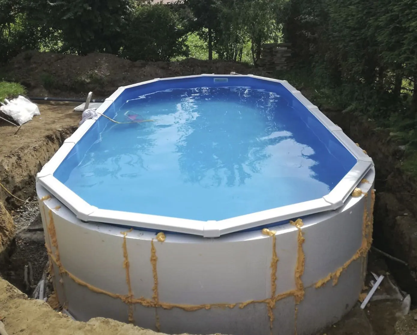 Poolwandisolierung KWAD "Pool Protector T60" Bauplatten weiß Poolzubehör -reinigung für Ovalformbecken der Größe 920x460x132 cm
