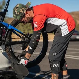 G-Form Pro-X3 Knee Protector