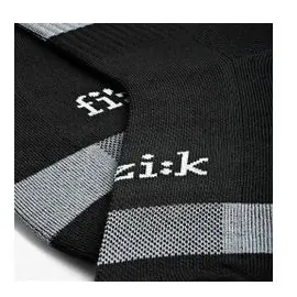 FIZIK Performance Bikesocken Schwarz/Grau 38-39