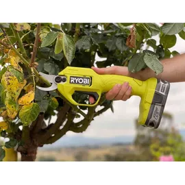 RYOBI Akku-Gartenschere RY18SCA-0 ohne Akku