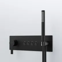 Steinberg Serie 390 Dusch-/Wannenarmatur, Einhebelmischer, Stabhandbrause, 4 Verbraucher, 39022422S Farbe: Schwarz Matt