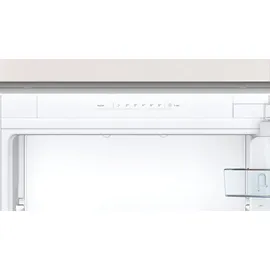 Constructa CK786NSE0 Einbau-Kühlgefrierkombination (260 l, 1772 mm hoch)