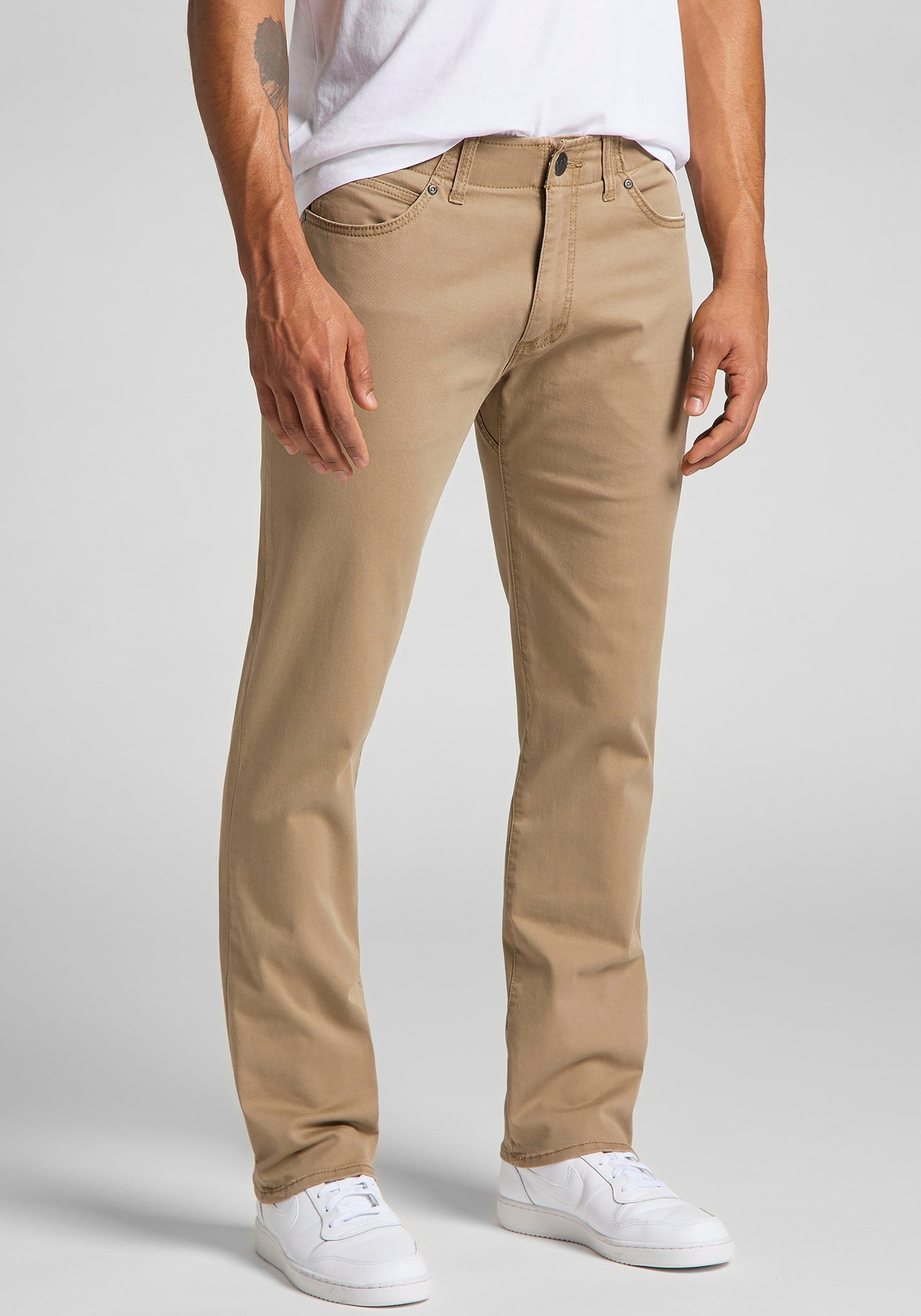 5-Pocket-Hose LEE "Extreme Motion" Gr. 30, Länge 32, braun (cougar) Herren Hosen 5-Pocket-Hosen