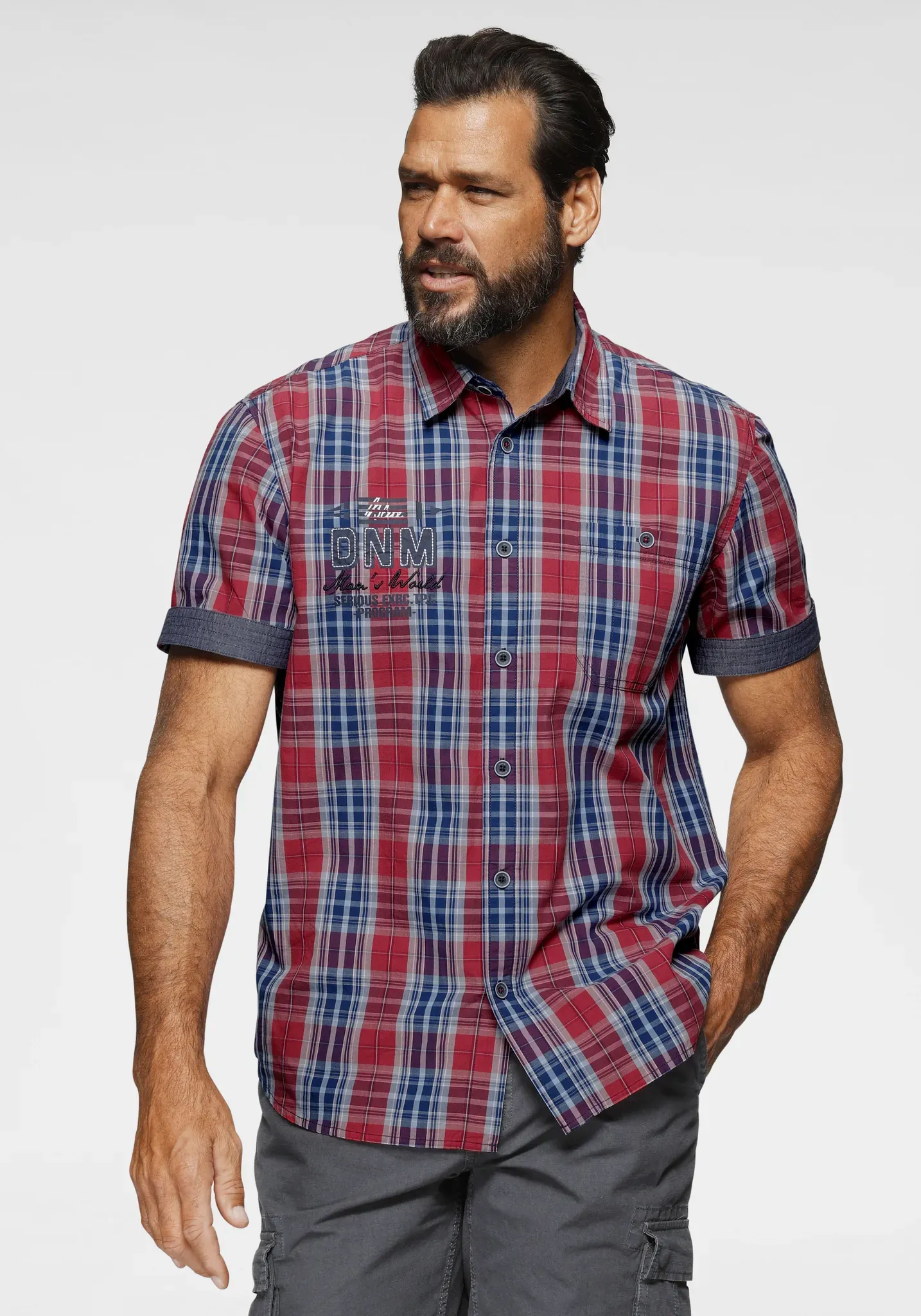 Kurzarmhemd MAN'S WORLD, Herren, Gr. 5XL (51/52), N-Gr, weiß (rot, blau, weiß), Obermaterial: 100% Baumwolle, kariert, bequem, Hemden, mit Print und Stickerei, Topseller