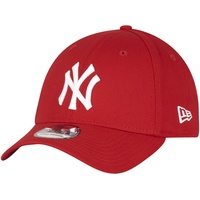 New York Yankees MLB Classic Red White 39Thirty Stretch Cap - S-M (6 3/8-7 1/4)