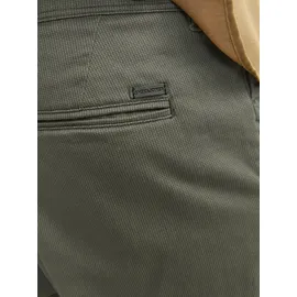 JACK & JONES "JPSTBOWIE JJSHORT SA", Herren, Gr. M, N-Gr, grün (olive night), Web, Obermaterial: 98% Baumwolle, 2% Elasthan, unifarben, slim fit kniefrei, Hosen Chinoshorts
