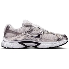 Nike V5 RNR Herren White/Black/Vast Grey/College 40,5