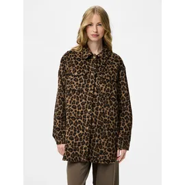 Pieces Hemdjacke "PCSAGA SHACKET NOOS", Damen, Gr. L, schwarz aop:leopard, Web, Obermaterial: 100% Polyester, bedruckt, regular fit, Jacken