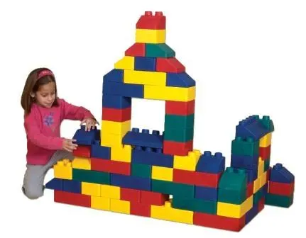 Schaumstoffbausteine 50-tlg. weich, bunt, 11,5x11,5x9 cm - edushape Softblocks - leicht, strapazierfähig, fördert Fantasie, Koordination