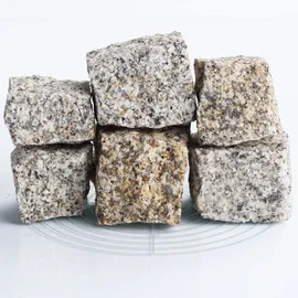Schicker Mineral Granit Pflastersteine gelb-grau 5x5x5 cm 25 kg Sack