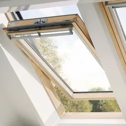 VELUX Schwingfenster GGL CK04 2069 weiß lackiert ENERGIE Hitzeschutz Alu 55x98 cm