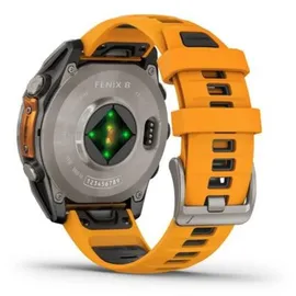 Garmin fenix 8 AMOLED 51 mm sapphire, graphit / titanium titan mit QuickFit Silikon-Armband 26 mm