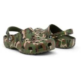 Crocs Classic Printed Camo Clog army green/multi 39-40