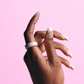 Oura Ring 4 Ceramic, Größe 6, Petal Smart