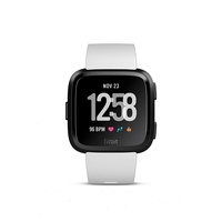 fitbit-versa-schwarz-weiss fitbit-versa-schwarz-weiss
