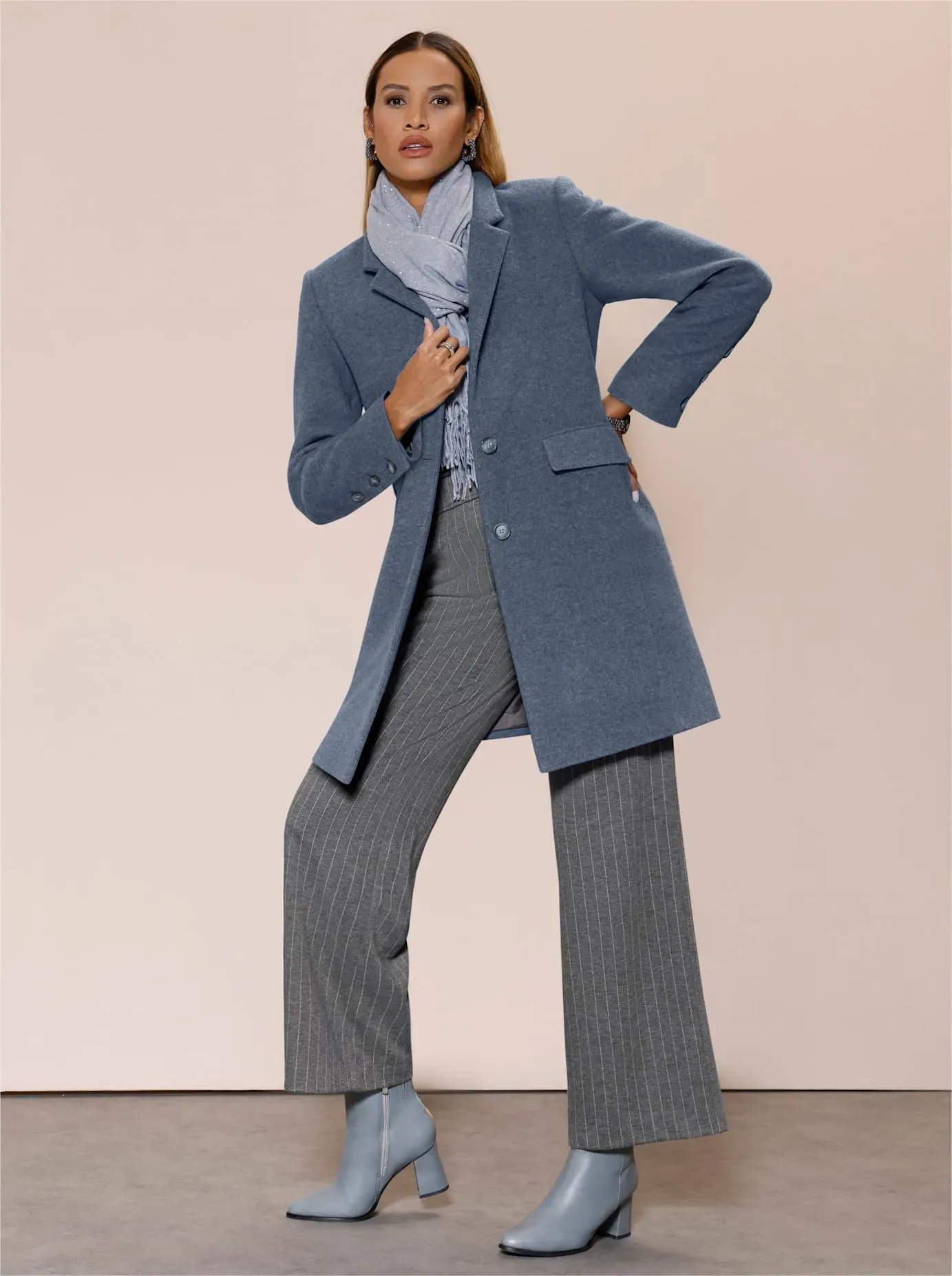 Wollmantel CREATION L, Damen, Gr. 40, taubenblau, meliert, 65% Wolle, 30% Polyester, 5% Polyamid, unifarben, unifarben mit Farbeinsatz, unifarben mit Farbeinsätzen, Mäntel